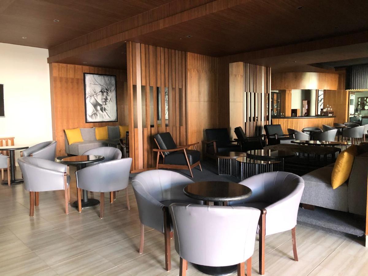Hotel Real De Minas Bajio Леон Экстерьер фото
